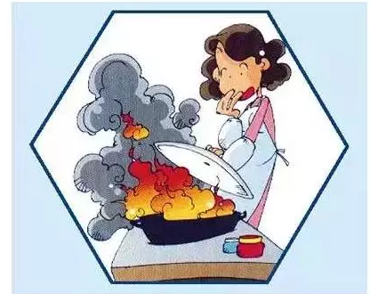 油鍋著火漫畫(huà)