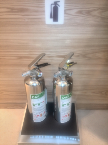 韓國(guó)商場(chǎng)內(nèi)的滅火器放置圖